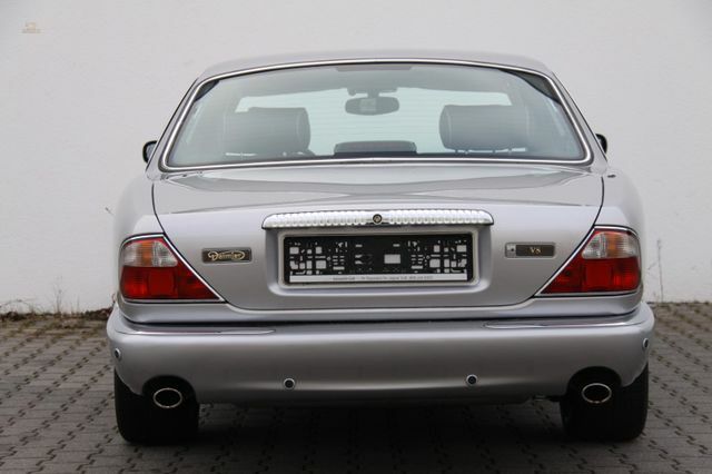 Thumbnail von Jaguar Daimler V8 Langversion  3 Jahre Garantie