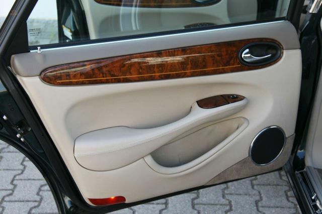 Thumbnail von Jaguar Daimler V8 Langversion  3 Jahre Garantie