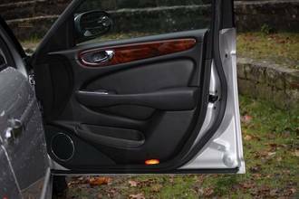 Thumbnail von Jaguar Top gepflegter XJR mit 3 Jahre Garantie