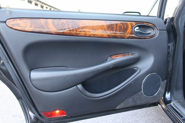 Thumbnail von Jaguar Daimler V8 versione lunga 3 anni di garanzia