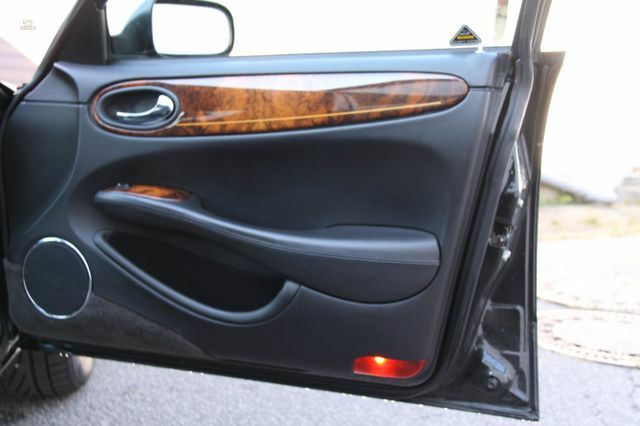 Thumbnail von Jaguar Daimler V8 versione lunga 3 anni di garanzia