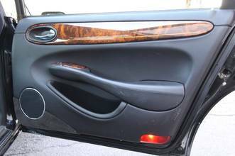 Thumbnail von Jaguar Daimler V8 длинная версия 3 года гарантии