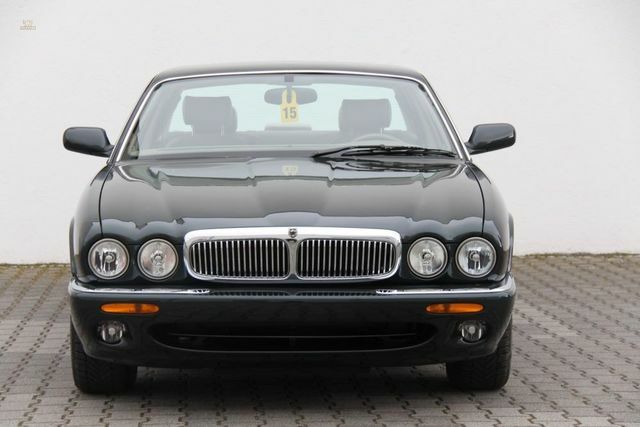 Jaguar XJ 4.0 Sovereign 3 ans de garantie
