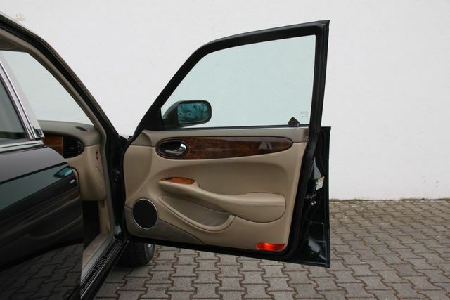 Thumbnail von Jaguar XJ 4.0 Sovereign 3 anni di garanzia