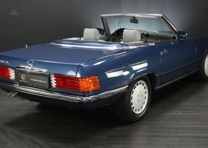 Thumbnail von Mercedes-Benz 300 SL Automatik, nautikblau / Leder grau