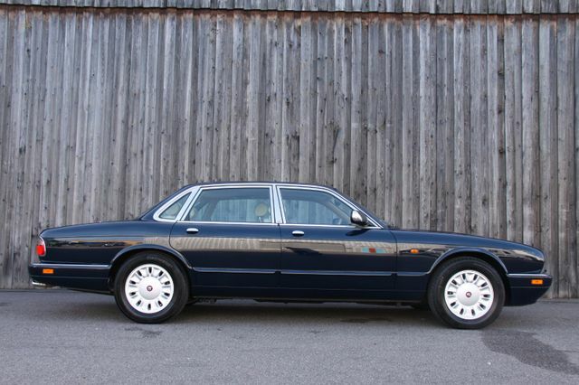 Thumbnail von Jaguar Daimler Double Six Kurzversion 3 Jahre Garantie