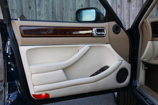 Thumbnail von Jaguar Daimler Double Six Kurzversion 3 Jahre Garantie