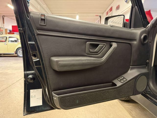 Thumbnail von プジョー 405 405 MI 16