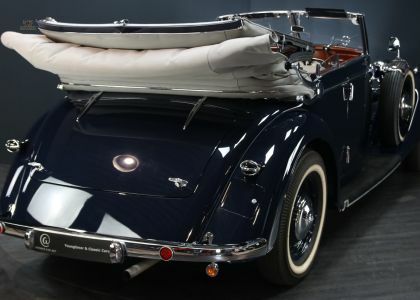 Thumbnail von Mercedes 320 Cabrio B W142 restauriert