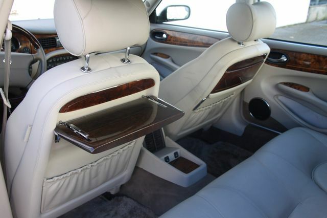 Thumbnail von Jaguar Daimler Super V8 Langversion  3 Jahre Garantie