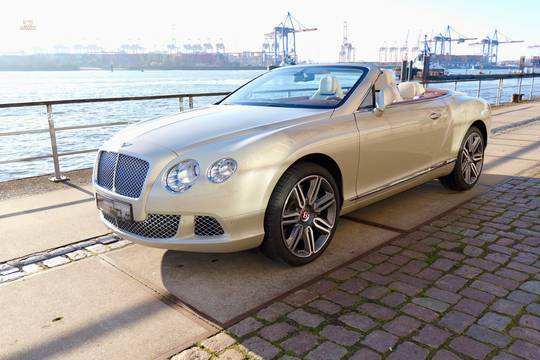 Bentley Continental GTC