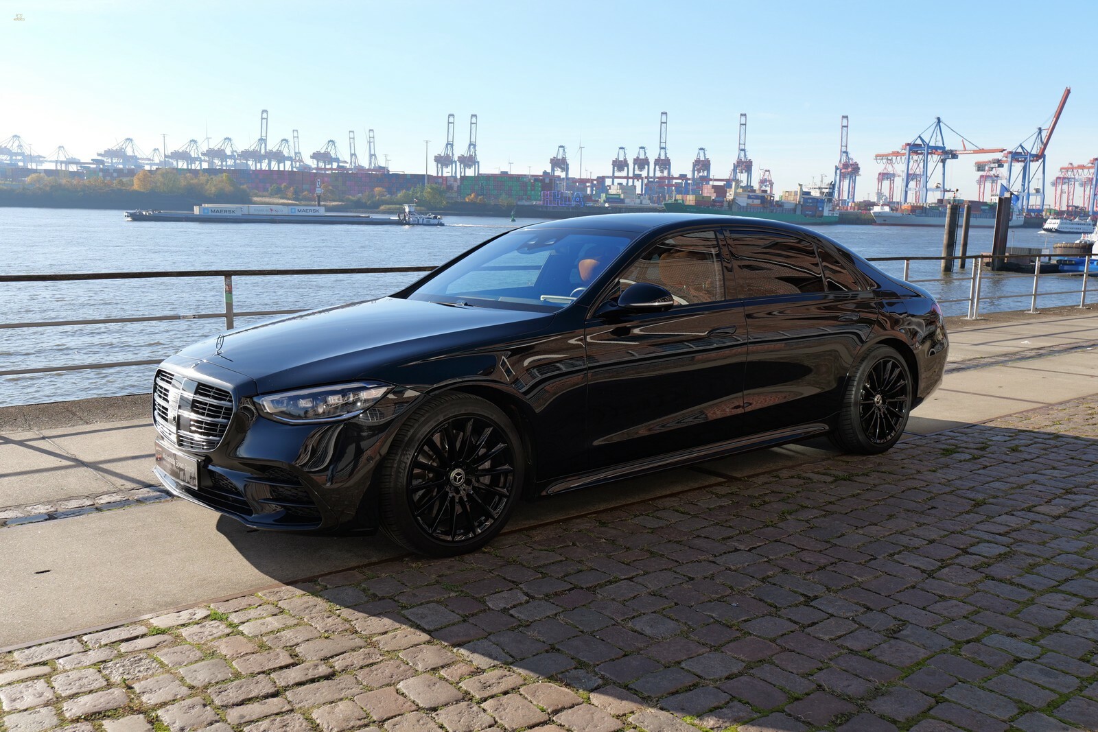 Thumbnail von Mercedes-Benz S 580 e 4Matic L Exklusiv-Paket