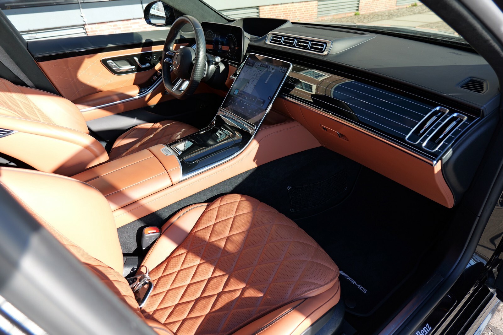 Thumbnail von Mercedes-Benz S 580 e 4Matic L Exklusiv-Paket