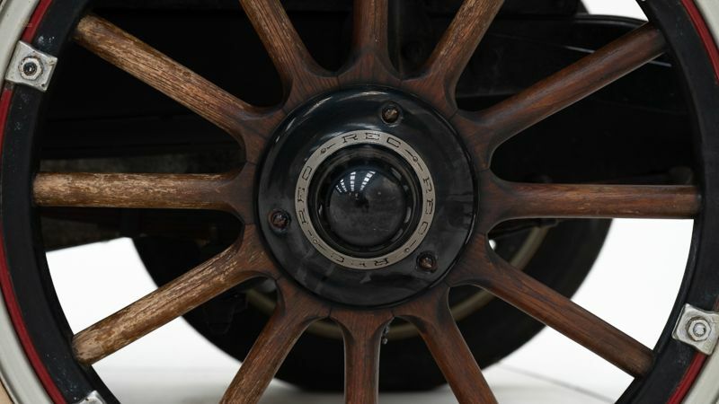 Thumbnail von REO 6C open tourer '22