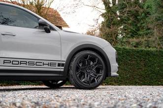 Thumbnail von Porsche Cayenne Turbo GT TechArt 880PS