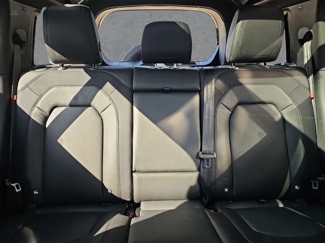 Thumbnail von Land Rover Defender 110 D300 X-Dynamic SE