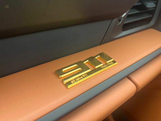 Thumbnail von Porsche 911 (992) S/T Matrix Lift Kamera SportChrono