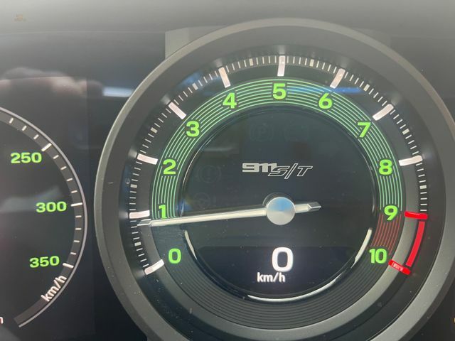 Thumbnail von Porsche 911 (992) S/T Matrix Lift Kamera SportChrono