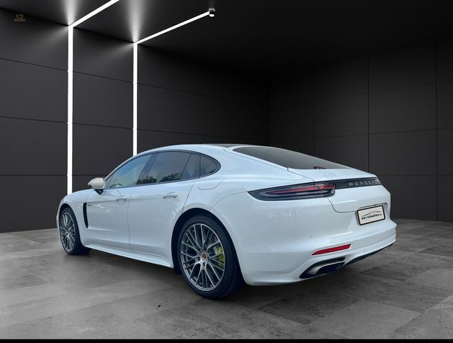 Thumbnail von Porsche Panamera 4 E-Hybrid Pano SportDesign Matrix Luft