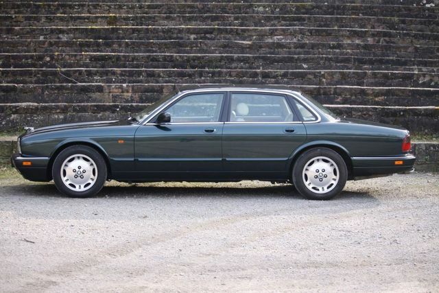 Thumbnail von Jaguar Top gepflegter Jaguar X300 mit 3 Jahre Garantie