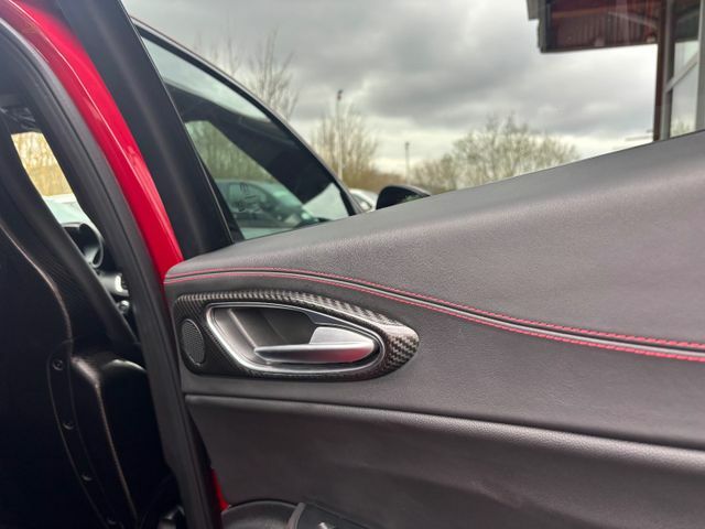 Thumbnail von Alfa Romeo Giulia Quadrifoglio Akrapovic Sparco Carbon Seat