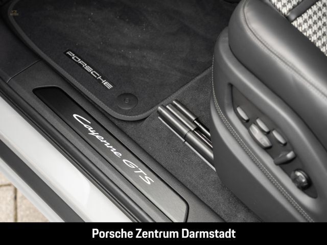 Thumbnail von Porsche Cayenne GTS Coupe Burmester HA-Lenkung InnoDrive