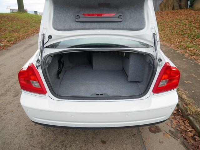 Thumbnail von Volvo S80 2.9 by NILSSON Pullman Stretch-Limo 1 of 16!