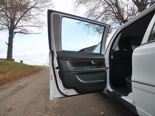 Thumbnail von Volvo S80 2.9 by NILSSON Pullman Stretch-Limo 1 of 16!