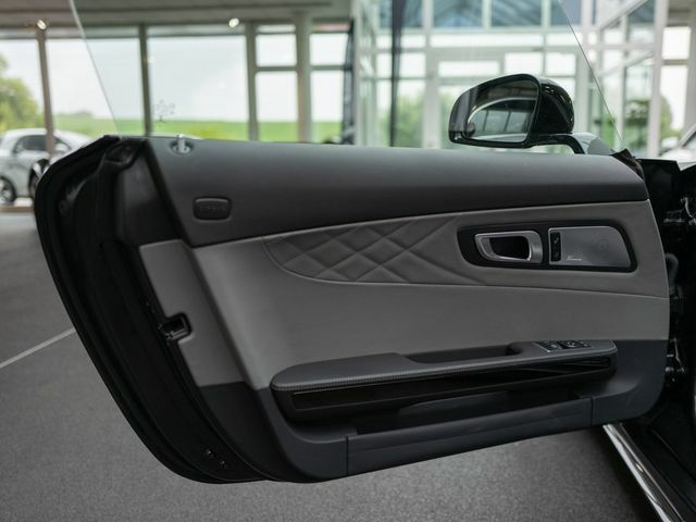 Thumbnail von Mercedes-Benz AMG GT C Roadster Edition50,Keramik,Carbon,KeyGo