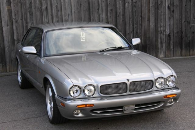 Jaguar Top gepflegter XJR mit 3 Jahre Garantie