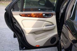 Thumbnail von Jaguar Gepflegter XJR mit 1 Jahr Garantie