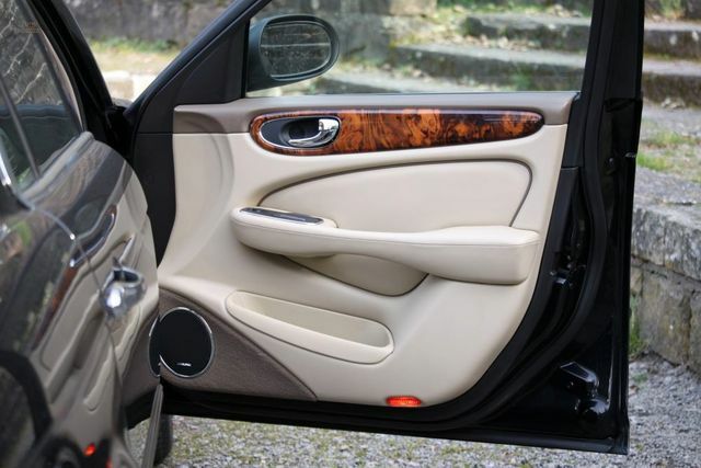 Thumbnail von Jaguar Gepflegter XJR mit 1 Jahr Garantie