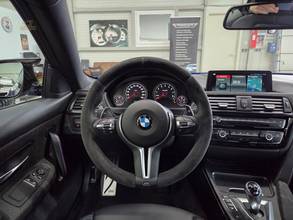 Thumbnail von BMW M4 CS / バックカメラ / HUD / チタン排気システム / *650€
