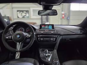 Thumbnail von BMW M4 CS / バックカメラ / HUD / チタン排気システム / *650€