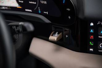 Thumbnail von Porsche Taycan Performance 476PS |1.Hd|Aprobado 11.2027