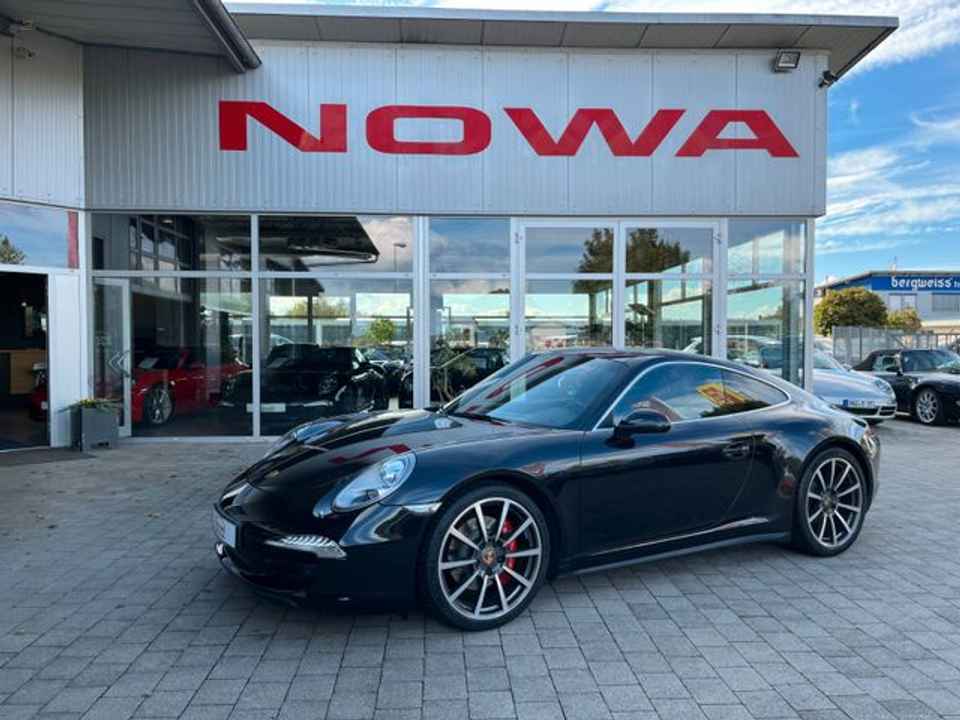 Porsche 991 Carrera 4S ** Sportauspuff-Leder-BOSE**