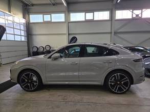 Thumbnail von Porsche Cayenne Turbo /2. el/PDLS+/Bose/360/Pano/*878€