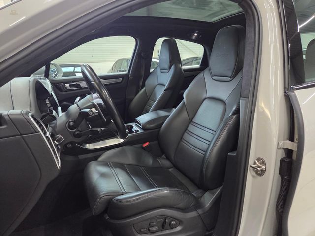 Thumbnail von Porsche Cayenne Turbo /2.Hand/PDLS+/Bose/360/Pano/*878€