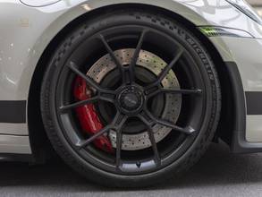 Thumbnail von Porsche 992 GT3 in chalk, full bucket seats, carbon, lift