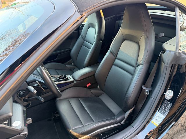 Thumbnail von Porsche 992 Carrera 4 Cabriolet - 1. Hand - 20tkm