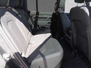 Thumbnail von Land Rover Defender 110 D200 S