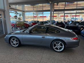 Thumbnail von Porsche 996 Carrera 2 Coupé - 6-Gj. - Pierwszy lakier - 81 tys. km!