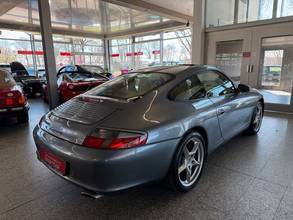 Thumbnail von Porsche 996 Carrera 2 Coupé - 6-Gj. - Pierwszy lakier - 81 tys. km!