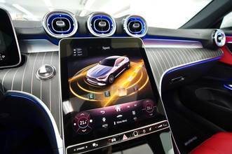 Thumbnail von メルセデス・ベンツ CLE 180クーペ エディション AMGライン / パノラマ +++