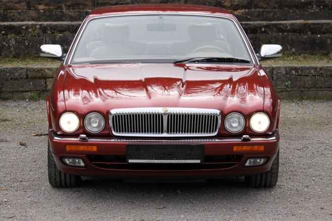 Jaguar Daimler Six mit 3 Jahren Garantie