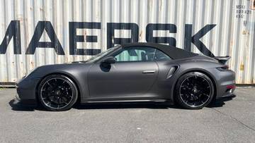 Thumbnail von Porsche 911 (992) Turbo S Cabrio AiroKit Lift Matrix
