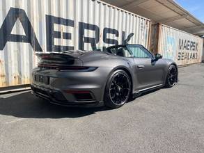 Thumbnail von Porsche 911 (992) Turbo S Cabrio AiroKit Lift Matrix