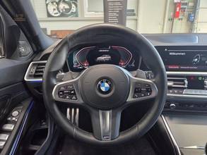 Thumbnail von BMW M340d xDrive Touring /HUD/Keyless/1.Hand/*320€