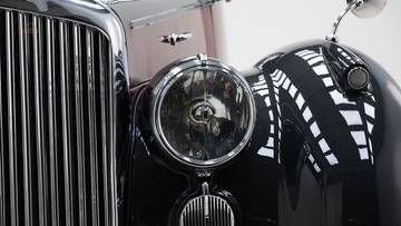 Thumbnail von Bentley MK6 Limousine von James Young '48