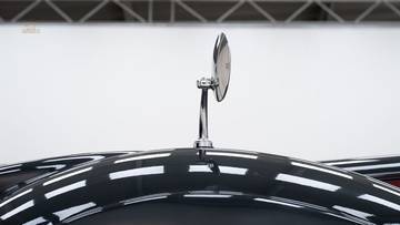 Thumbnail von Bentley MK6 Limousine von James Young '48